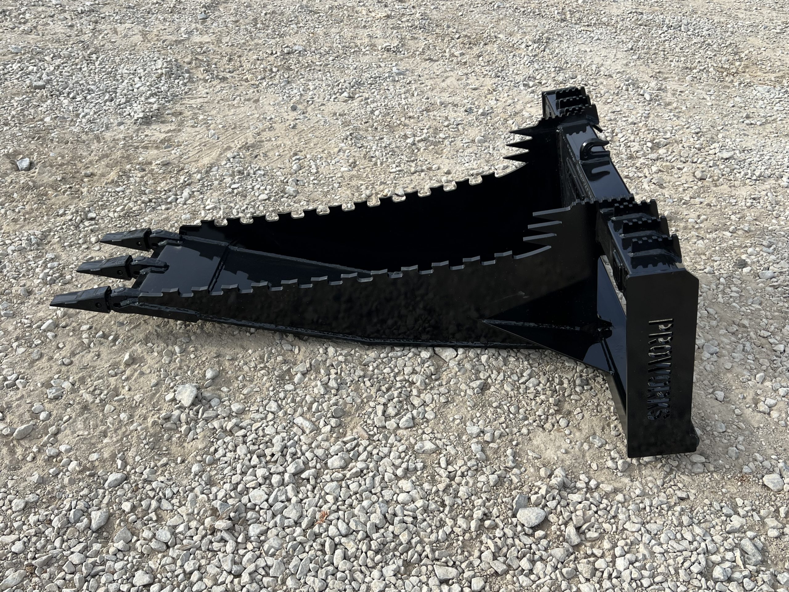 Severe Extreme Stump Bucket Attachment with Teeth Fits Skid Steer Quick Attach - Image 8