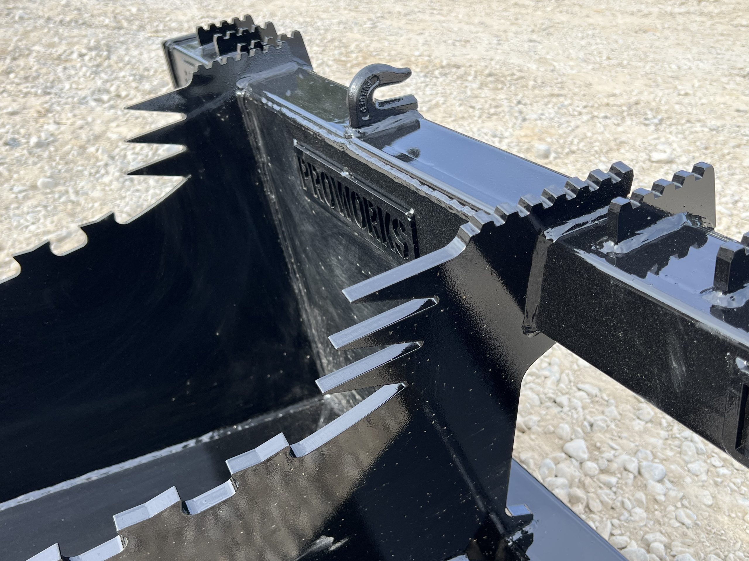 Severe Extreme Stump Bucket Attachment with Teeth Fits Skid Steer Quick Attach - Image 11