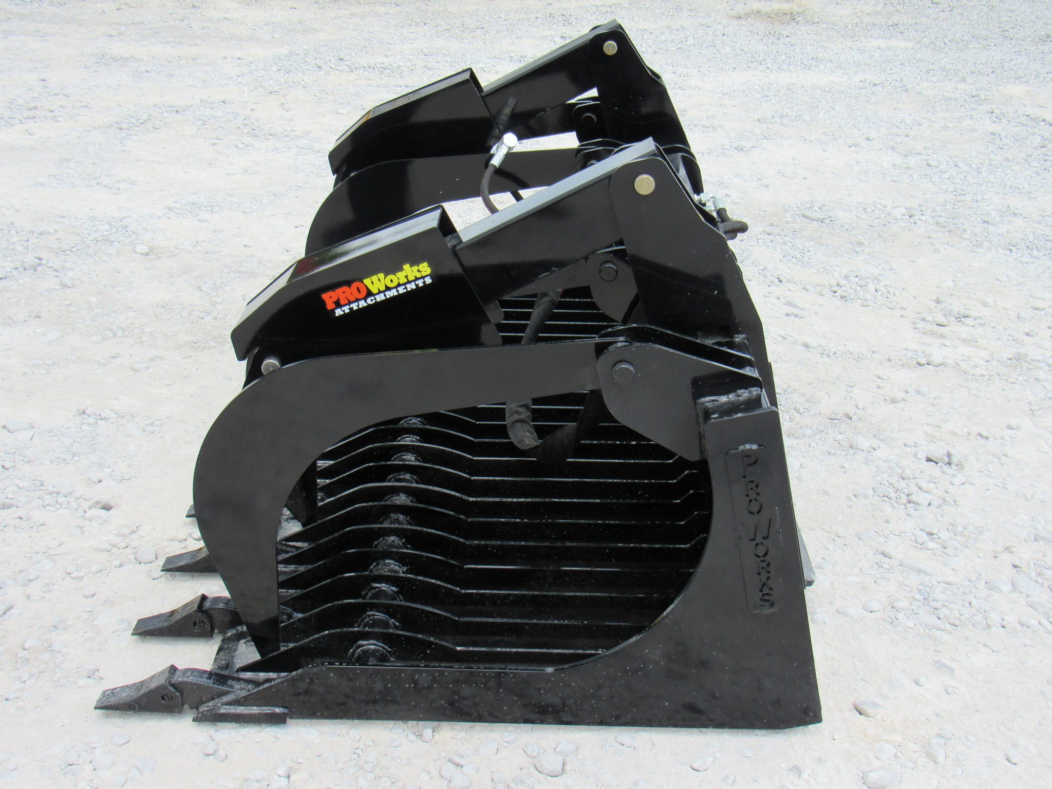 72″ Severe Duty Rock Bucket Grapple with Teeth Fits Skid Steer Quick Attach Skid Steer