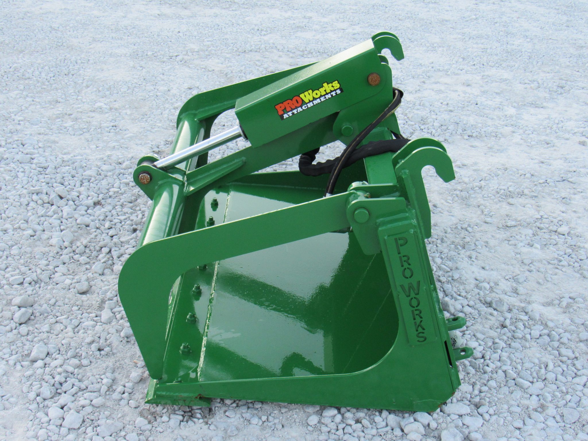 48″ Compact Tractor Single Cylinder Solid Bottom Bucket Grapple Fits