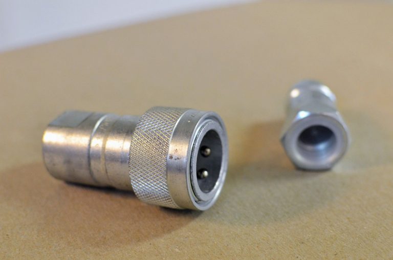 1/2″ Pioneer Hydraulic Agricultural Coupler Male 8010/Female 4050