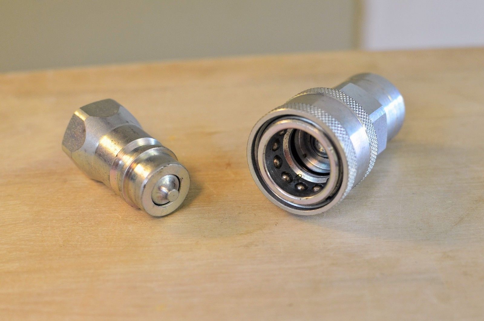 1/2″ Pioneer Hydraulic Agricultural Coupler Male 4213/Female 4014