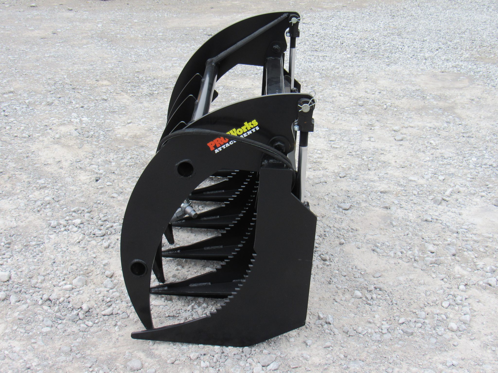 60″ Root Rake Clam Grapple Attachment Fits Skid Steer Quick Attach