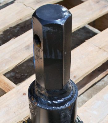 Auger Bit Conversion - 2-9/16 inch Round to 2 inch Hex