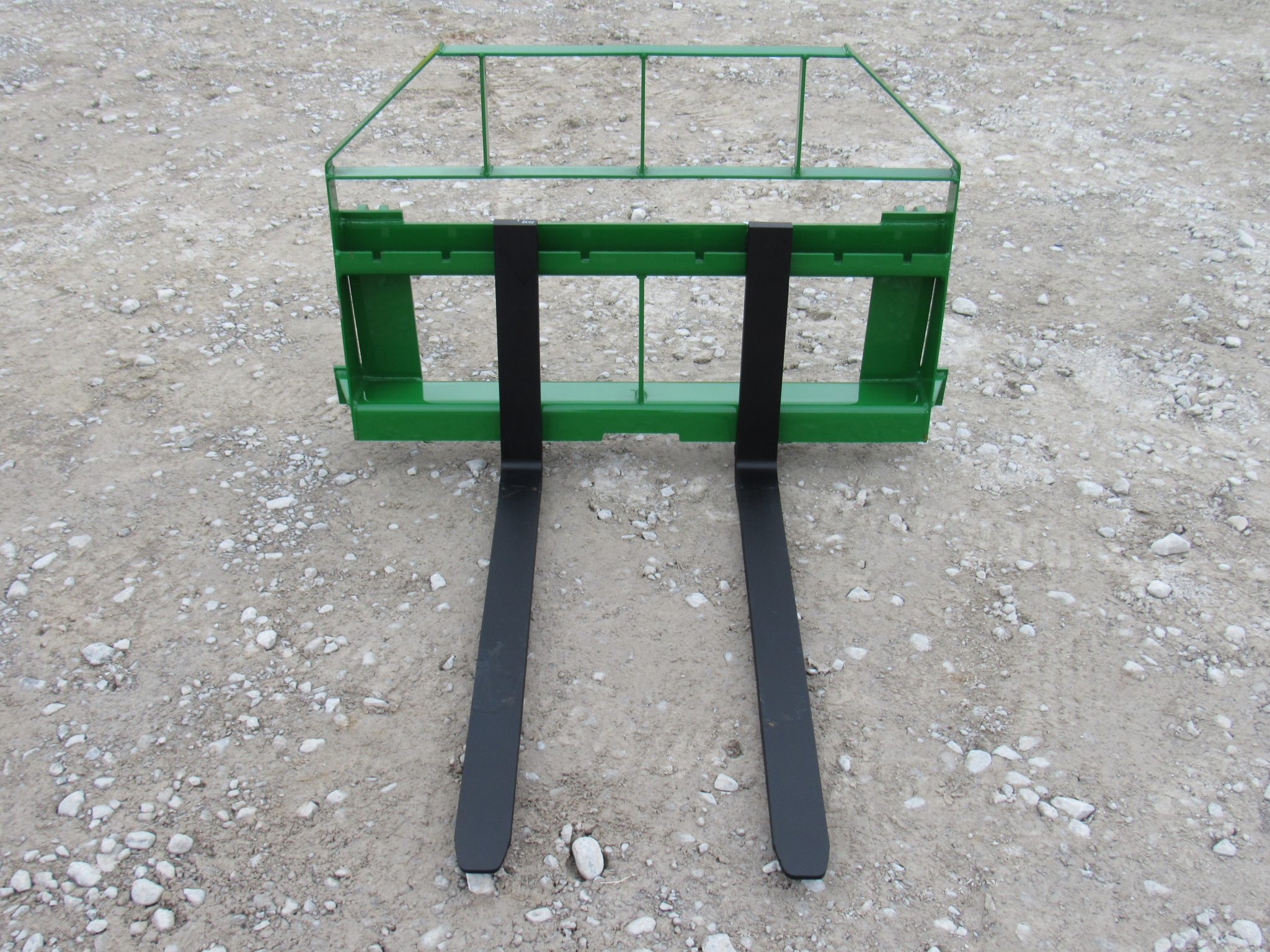 Compact Tractor Pallet Fork Frame With 42″ 2200 Pound Pallet Forks