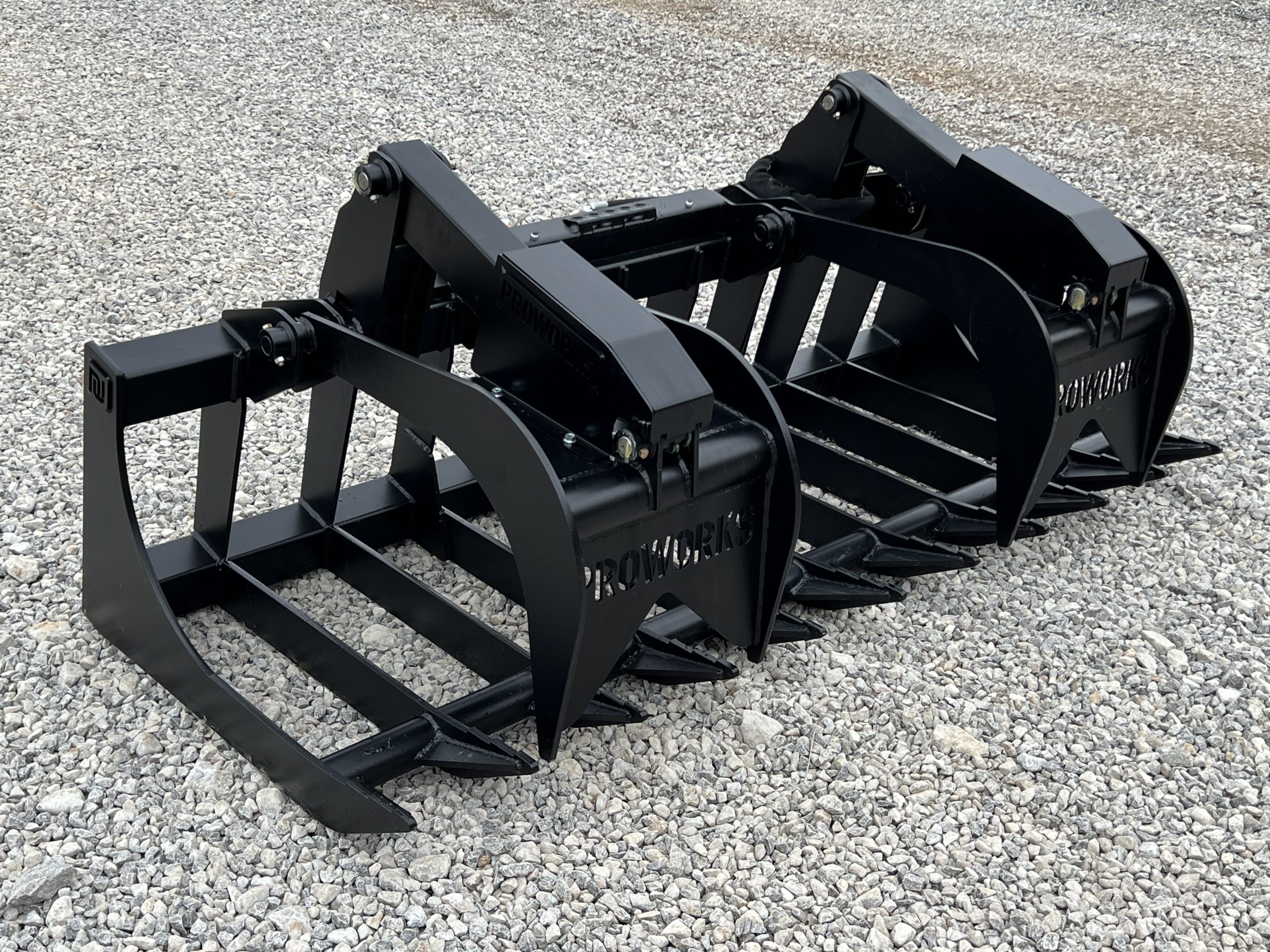 84" Heavy Duty Dual Cylinder Root Bucket Grapple Attachment Fits Skid Steer Quick Attach - Image 5