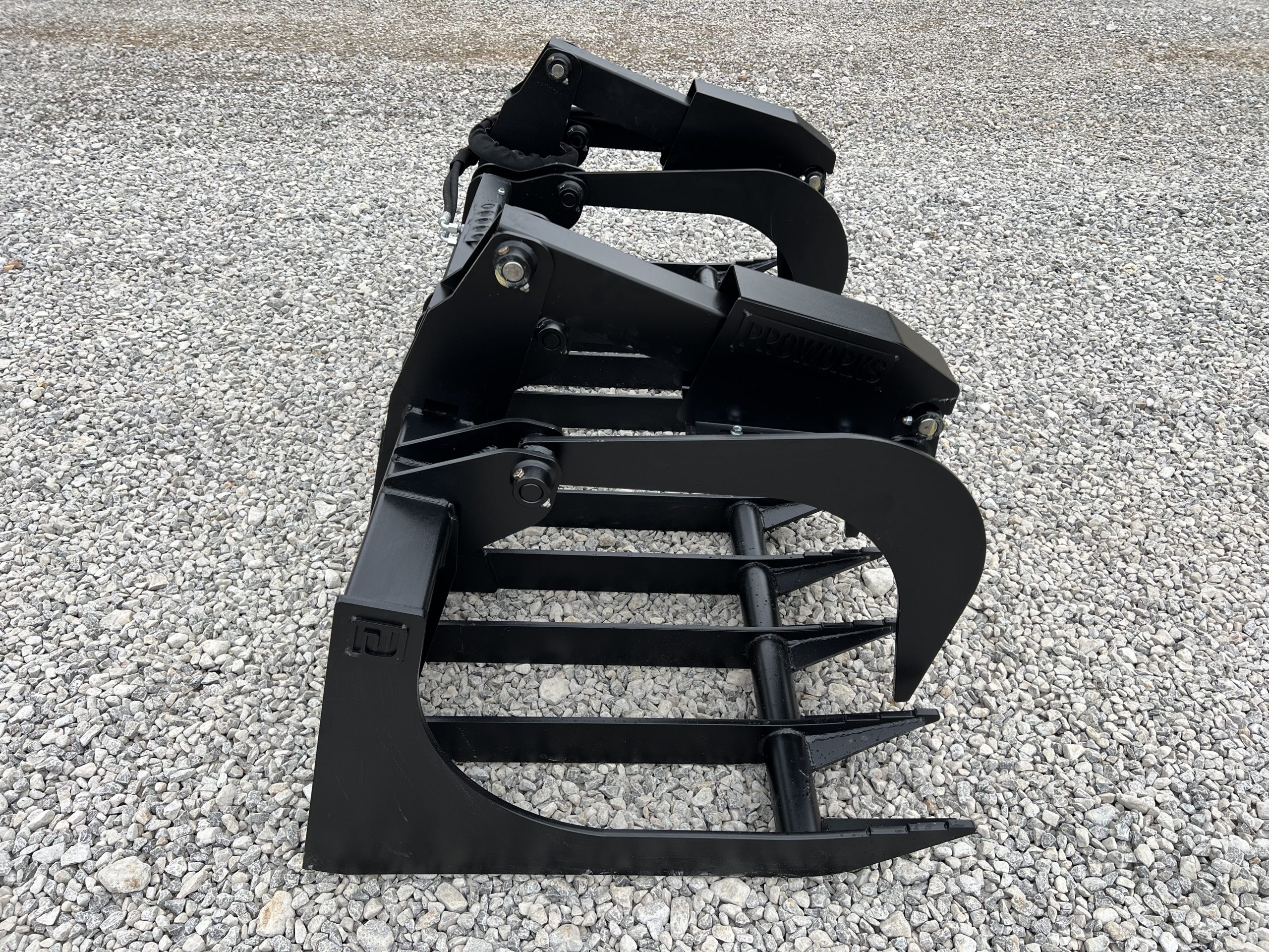 84" Heavy Duty Dual Cylinder Root Bucket Grapple Attachment Fits Skid Steer Quick Attach - Image 6