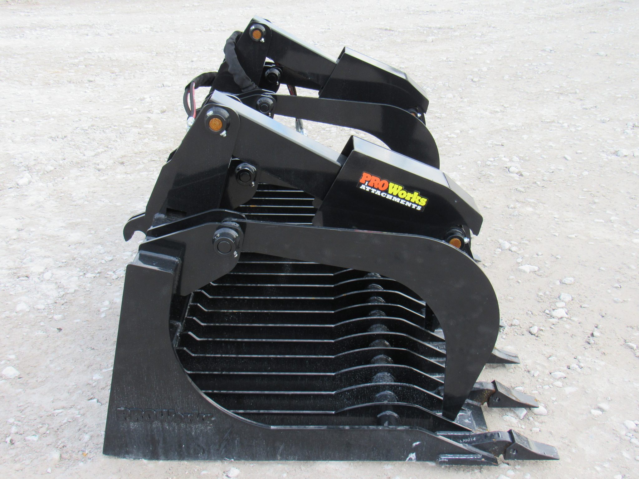 72″ Severe Duty Rock Bucket Grapple with Teeth Fits Euro Global Quicke