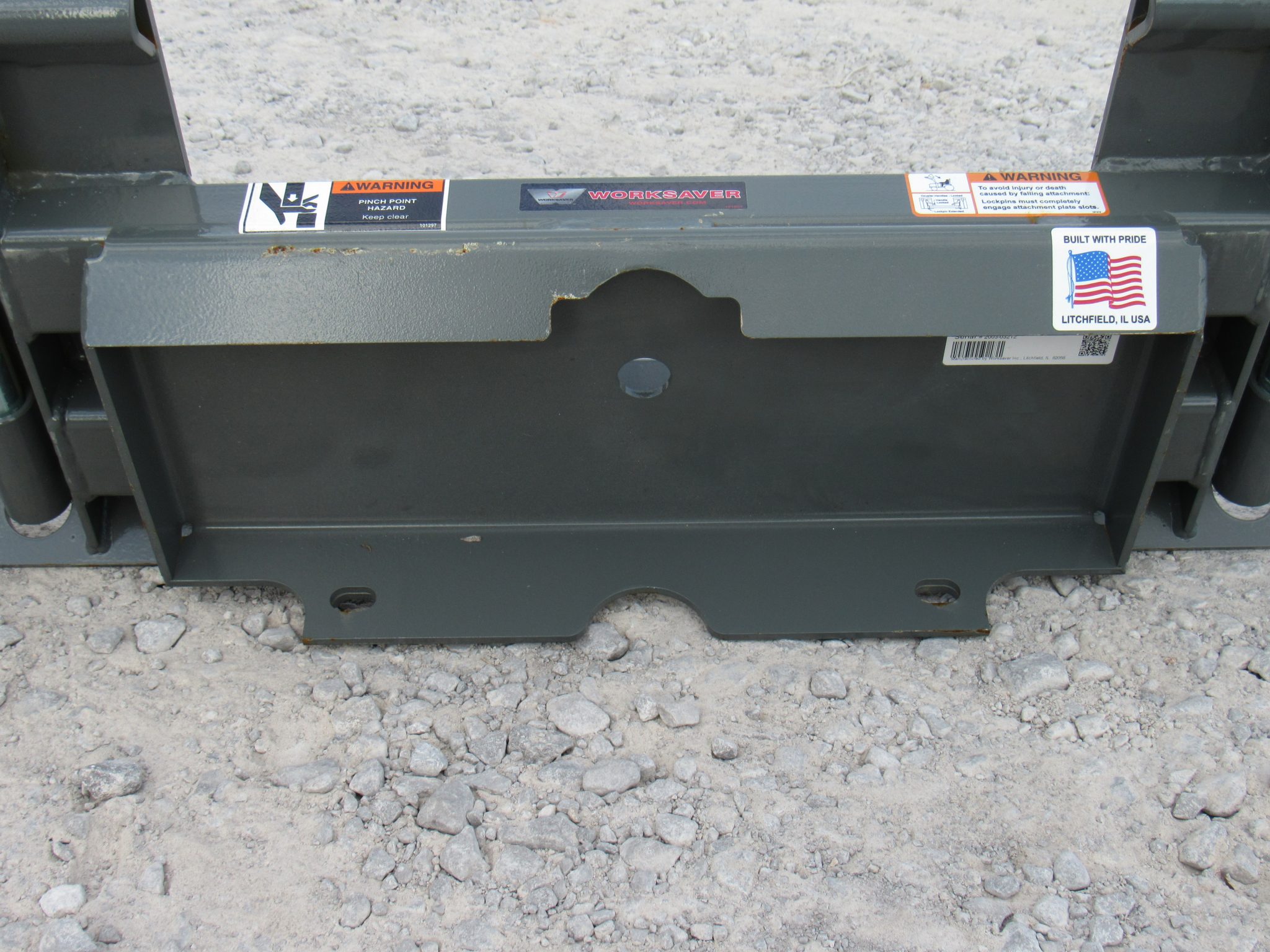 Mini Universal to Standard Skid Steer Adapter 835010 Skid Steer