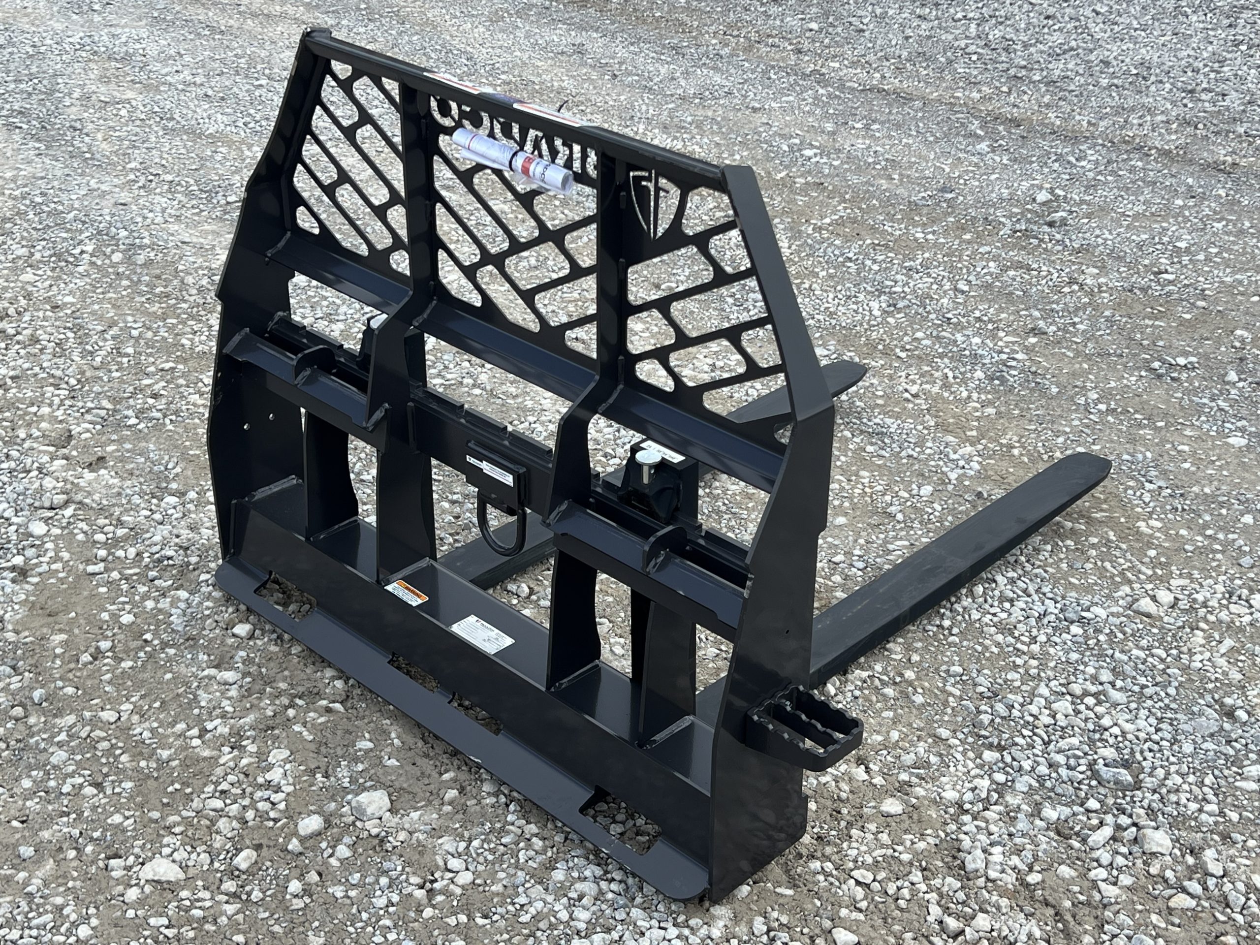 Bradco Signature Series Pallet Fork Frame with 48" 5,500 Pound Pallet Forks - Image 6