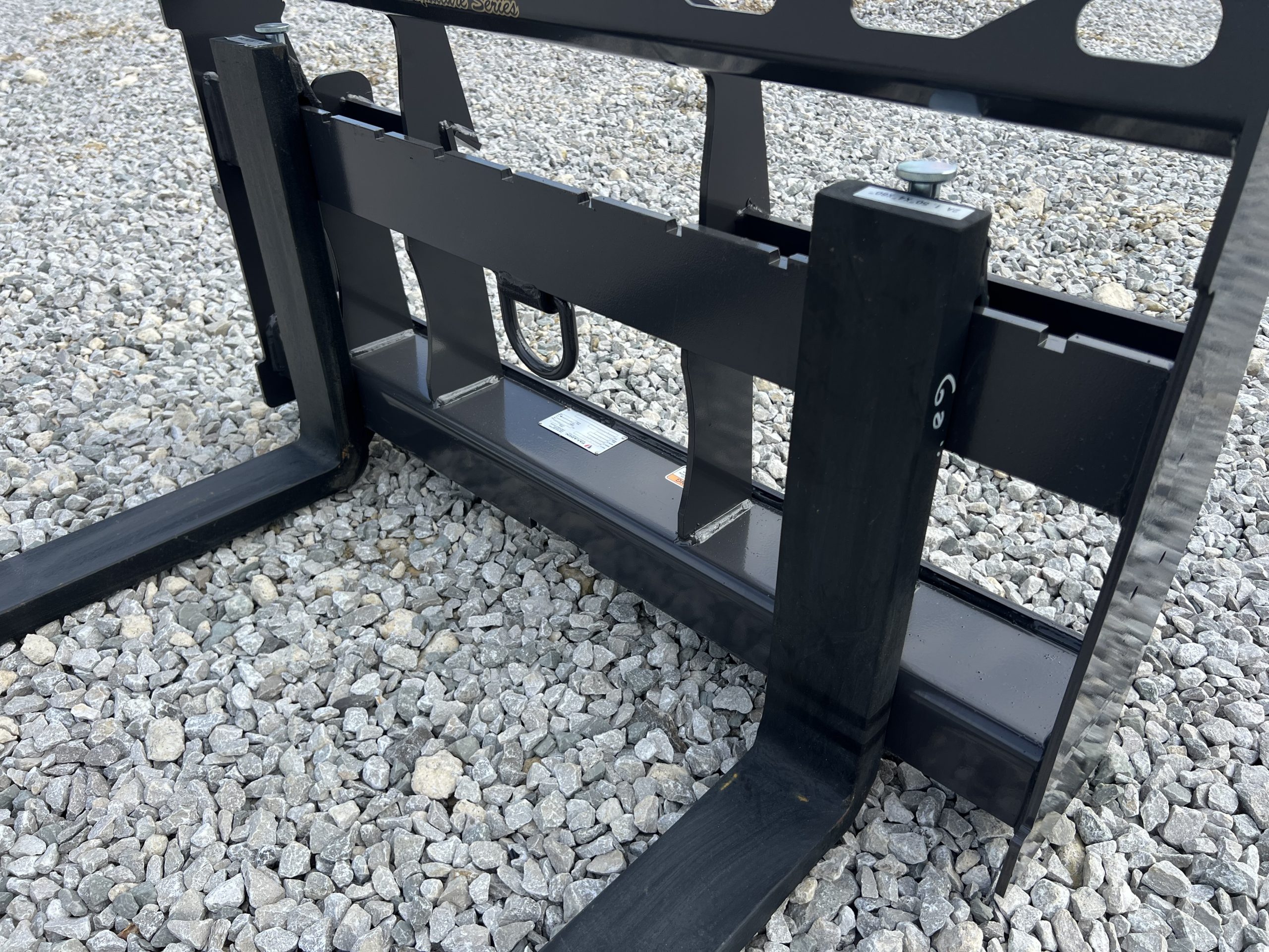 Bradco Signature Series Pallet Fork Frame with 60" 5,500 Pound Pallet Forks - Image 11