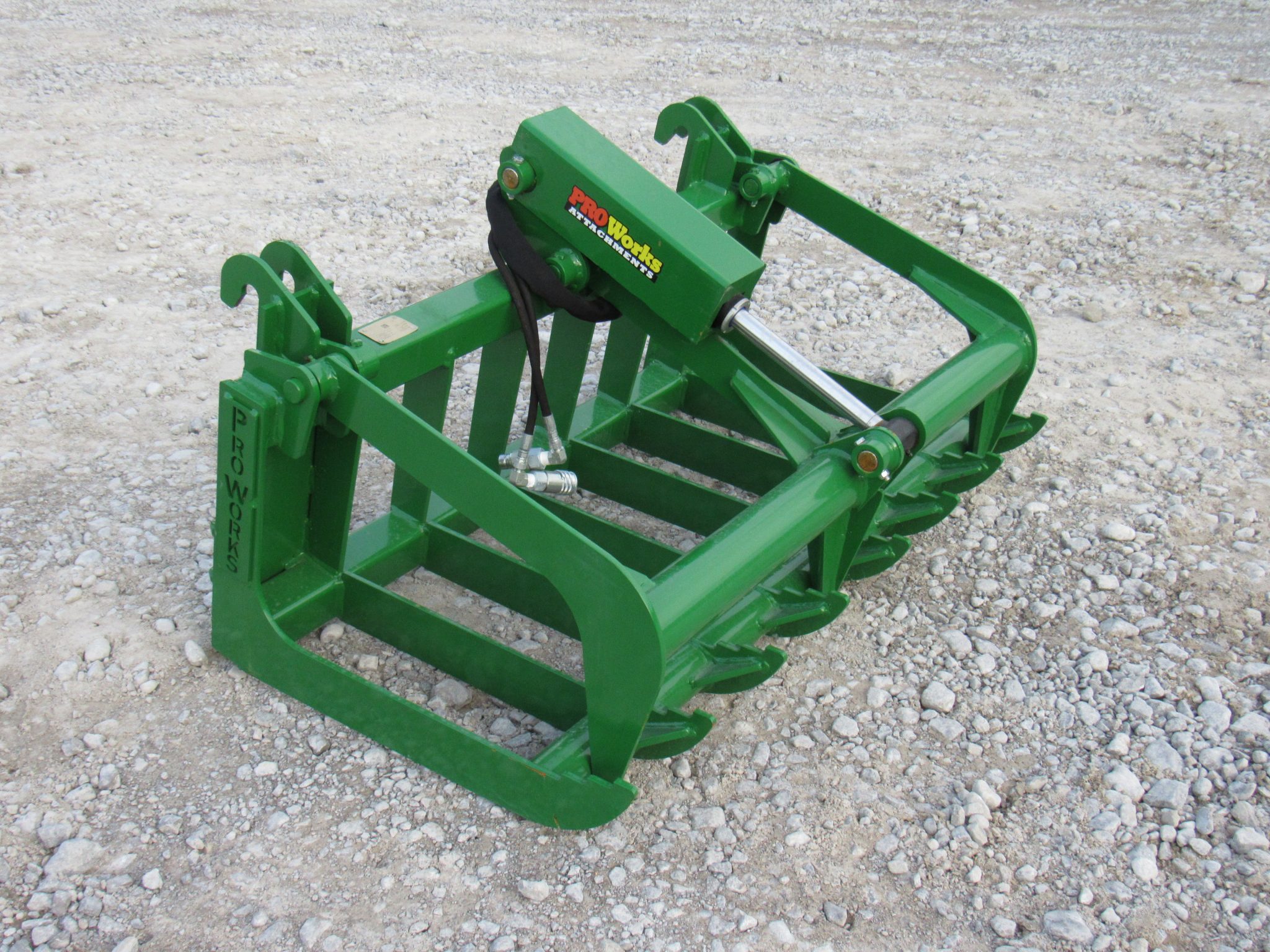 48″ Single Cylinder Root Bucket Grapple Fits John Deere Compact Tractor