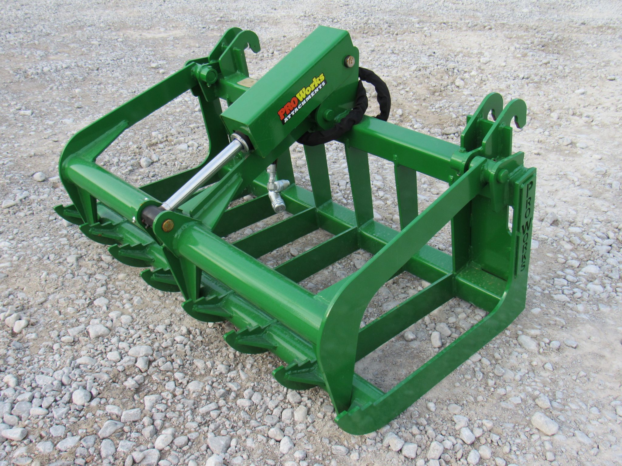 48″ Single Cylinder Root Bucket Grapple Fits John Deere Compact Tractor