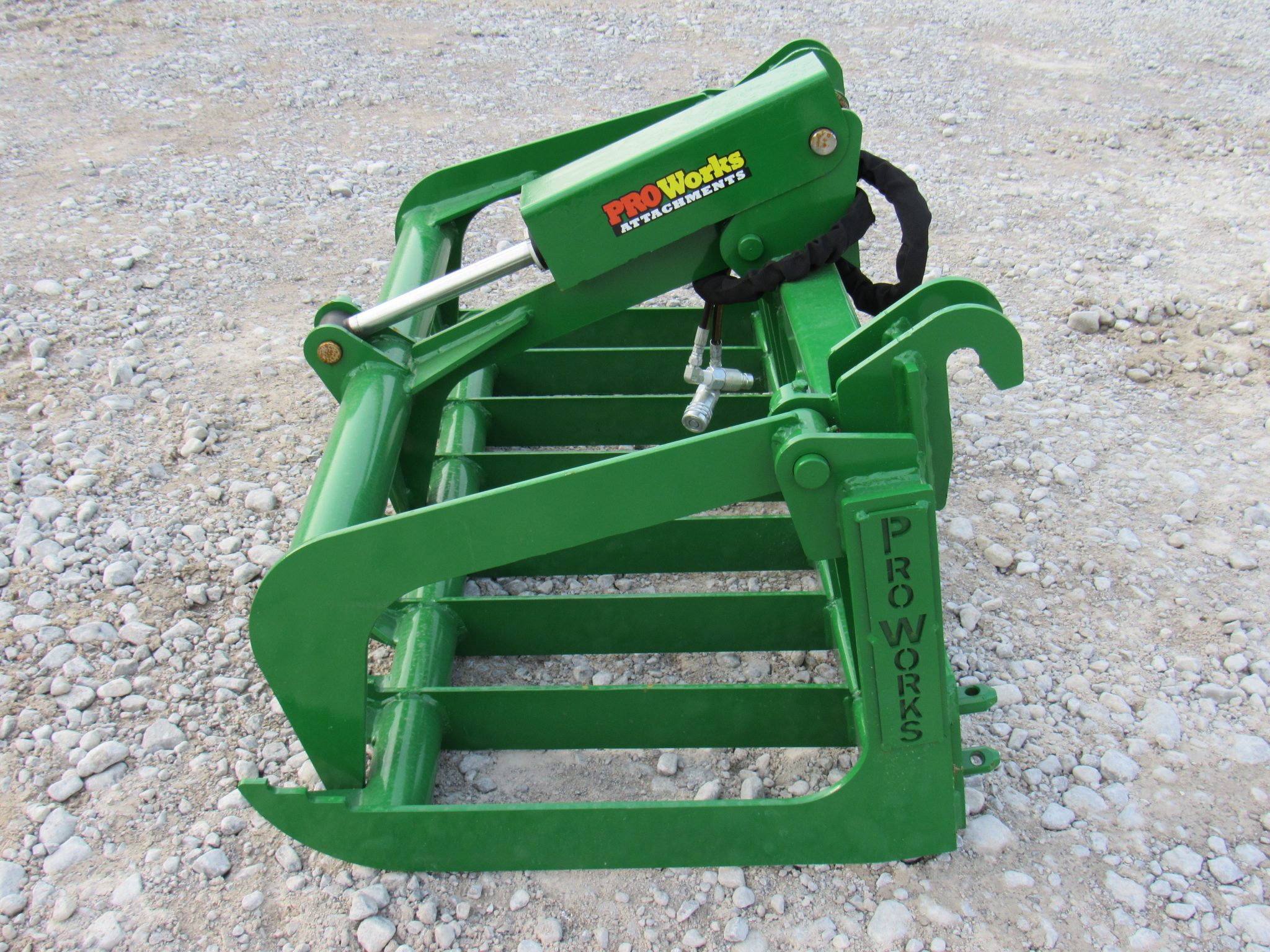 48″ Single Cylinder Root Bucket Grapple Fits John Deere Compact Tractor