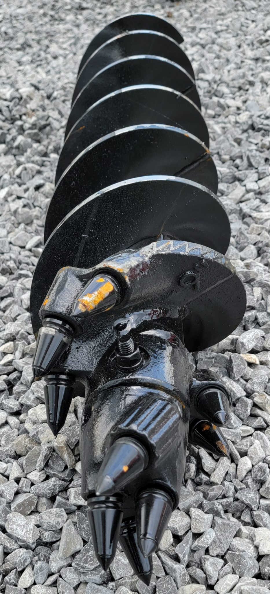 Danuser 9″ x 48″ Bullet Rock Auger Bit, 2″ Hex Collar 200161 Skid