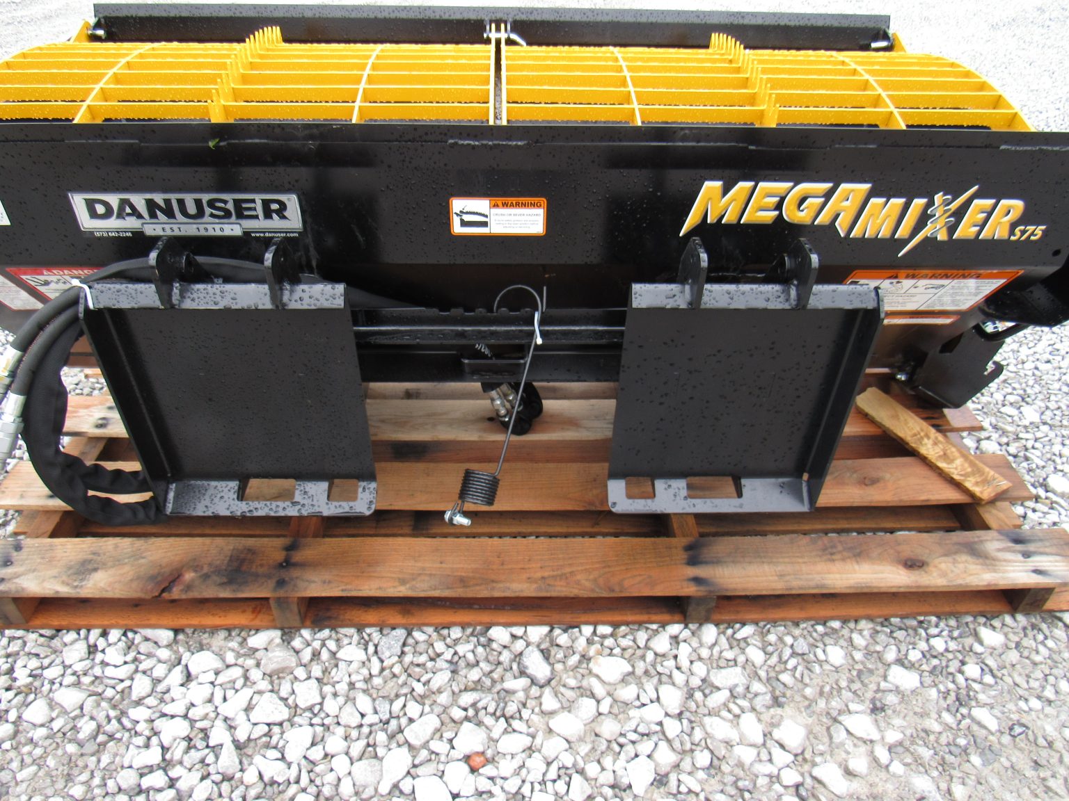 Danuser S75 Mega Mixer Steel Auger Bucket Skid Steer Attachment Skid Steer Attachment Depot