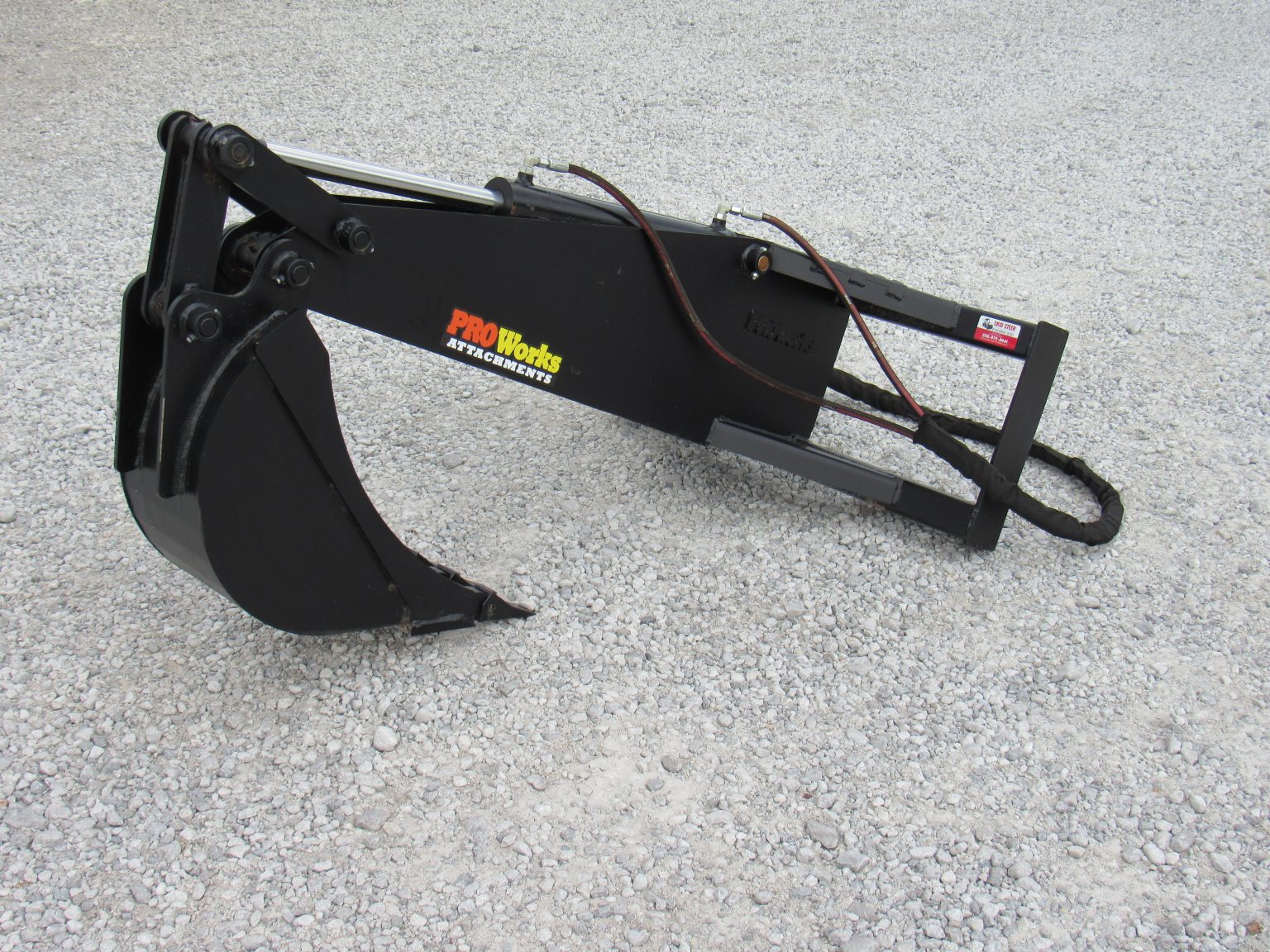 Stiff Arm Backhoe Attachment with 12″ Tooth Trench Bucket Fits Skid