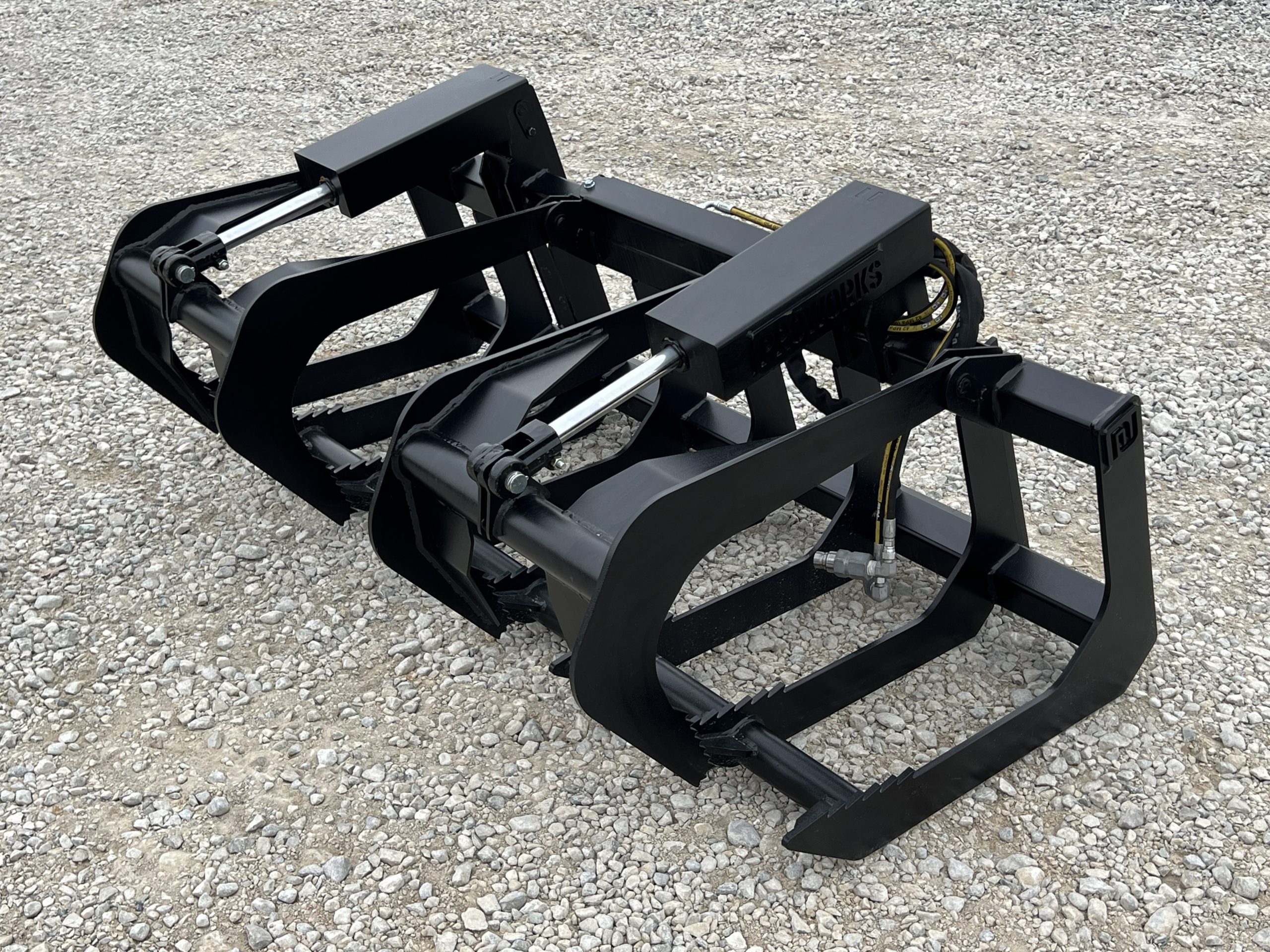 66″ Dual Cylinder Root Bucket Grapple Attachment with Grease Fittings Fits Skid Steer Quick Attach