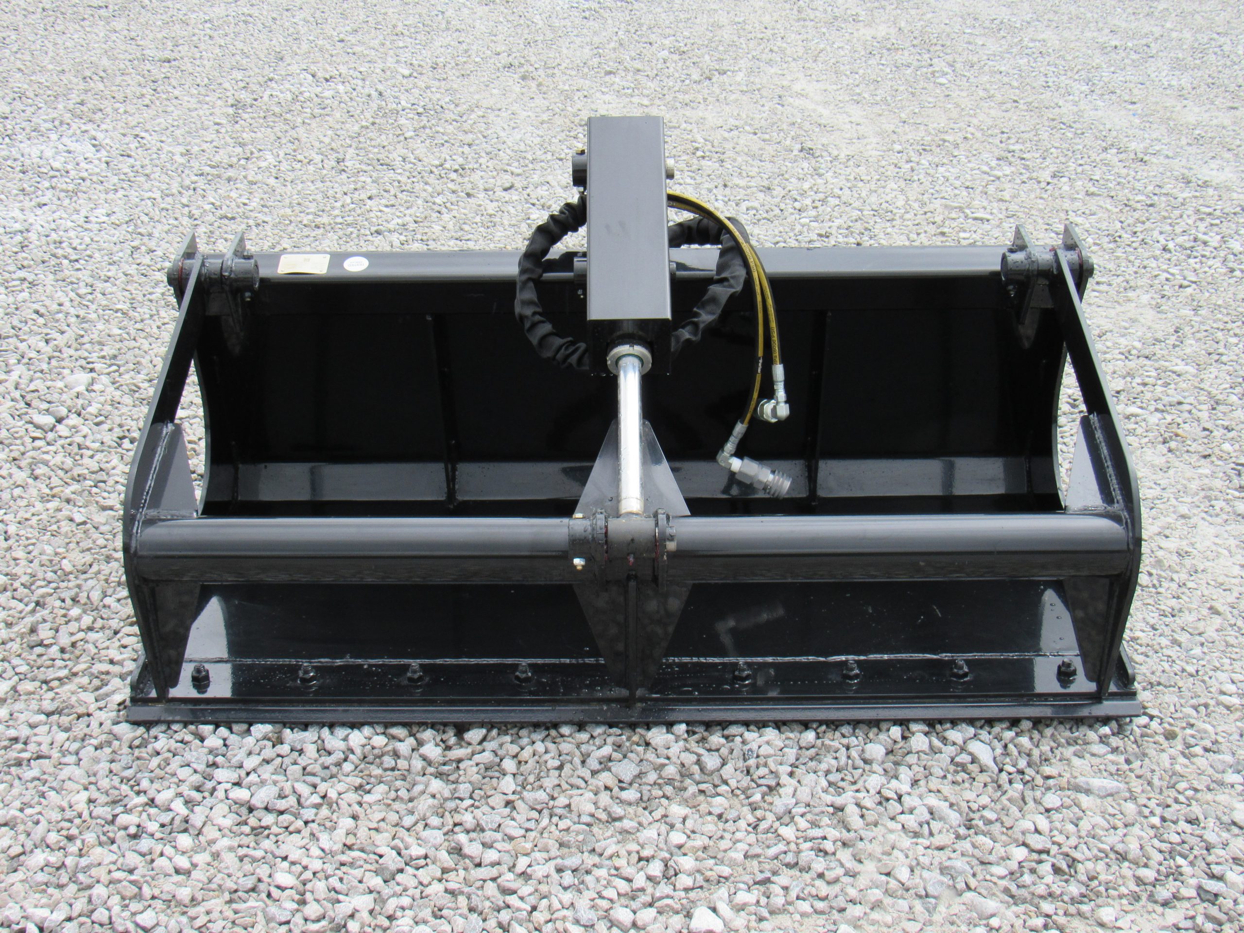 54″ Compact Tractor Single Cylinder Solid Bottom Bucket Grapple with