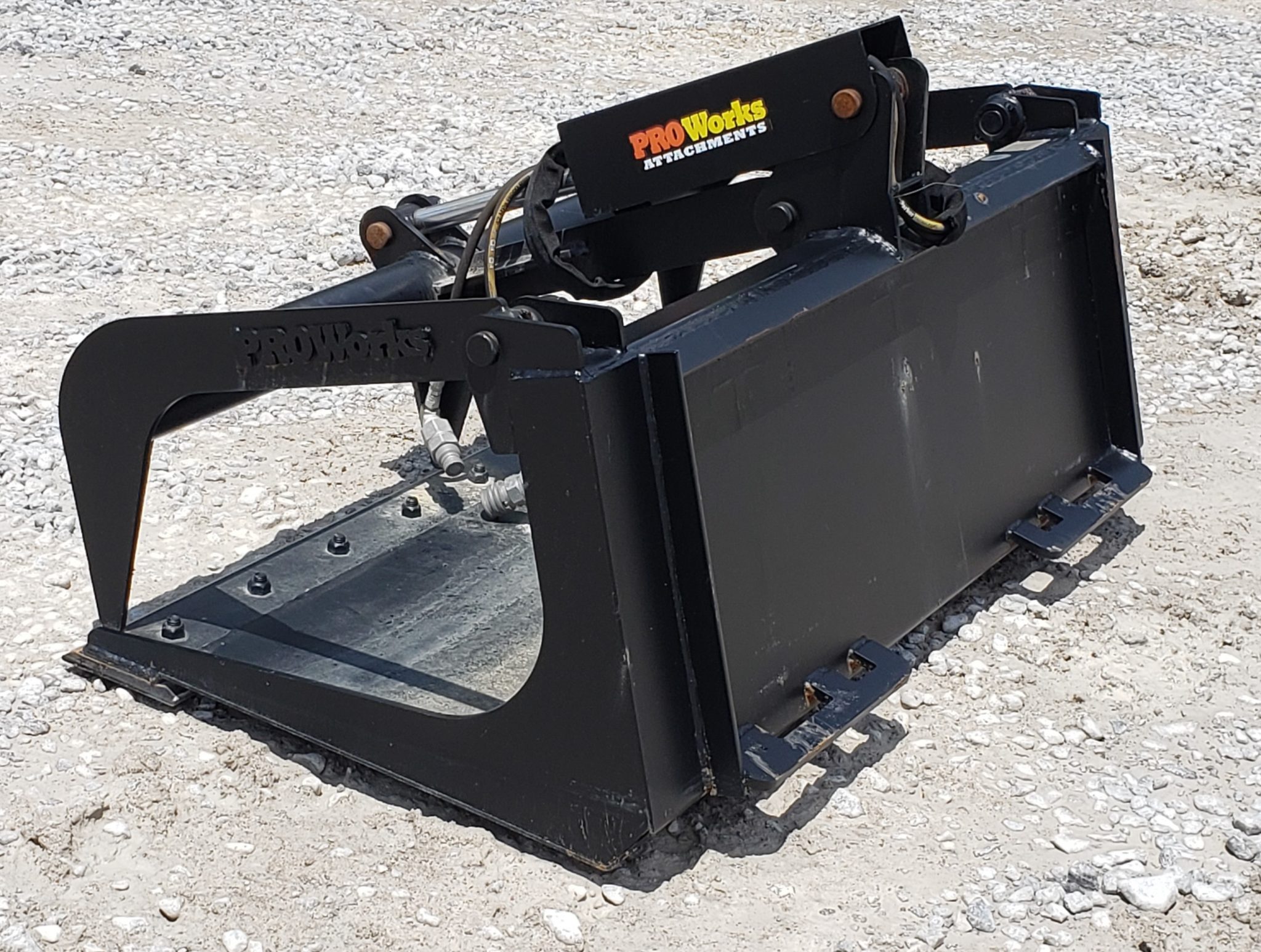 54″ Compact Tractor Single Cylinder Solid Bottom Bucket Grapple with