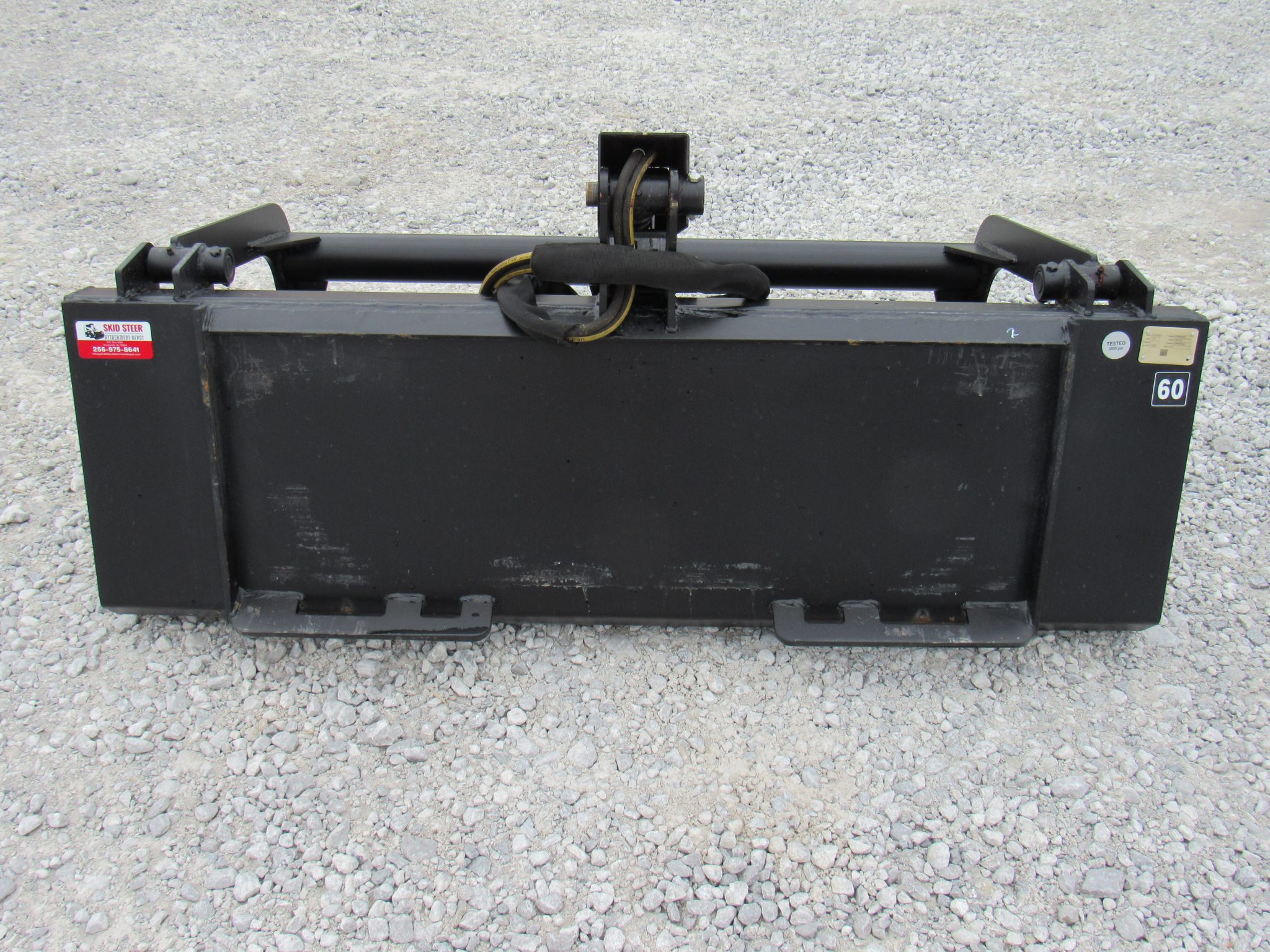 60″ Compact Tractor Single Cylinder Solid Bottom Bucket Grapple with