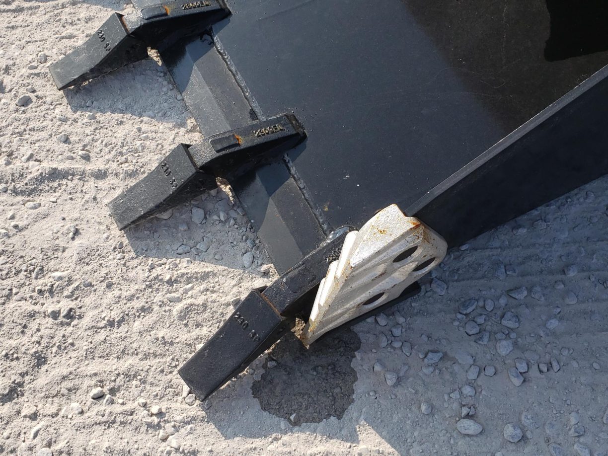 PROWORKS 84″ Severe Heavy Duty Low Profile Dirt Bucket with Side