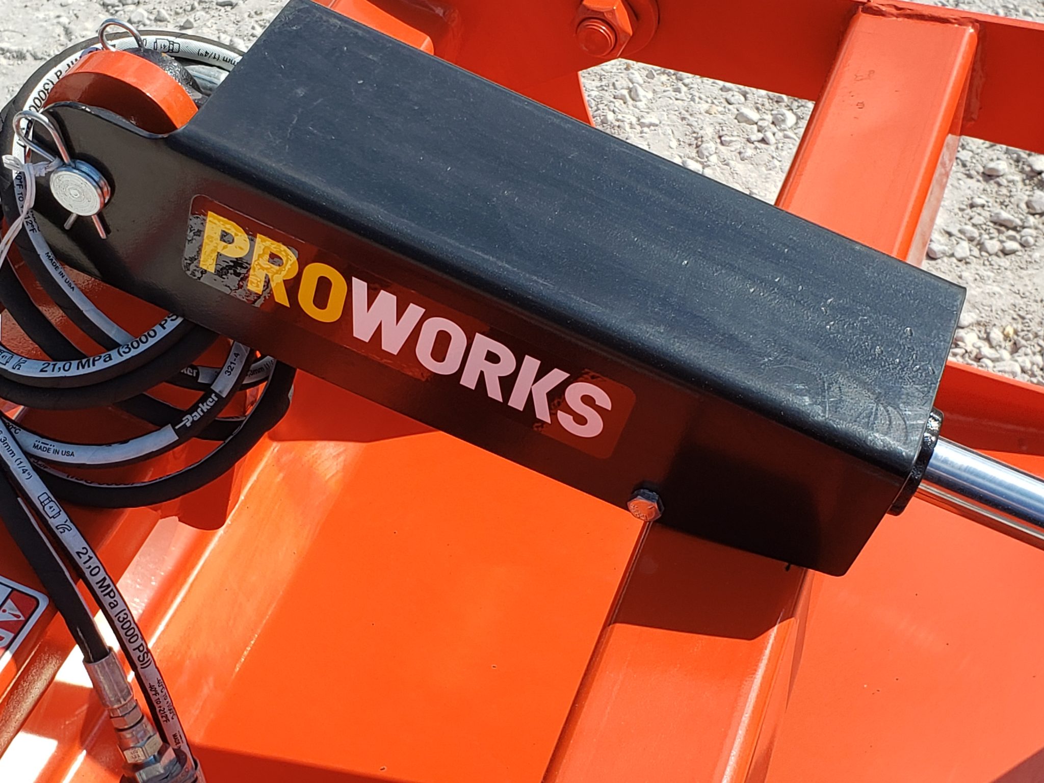 48″ Compact Tractor Single Cylinder Solid Bottom Bucket Grapple Fits