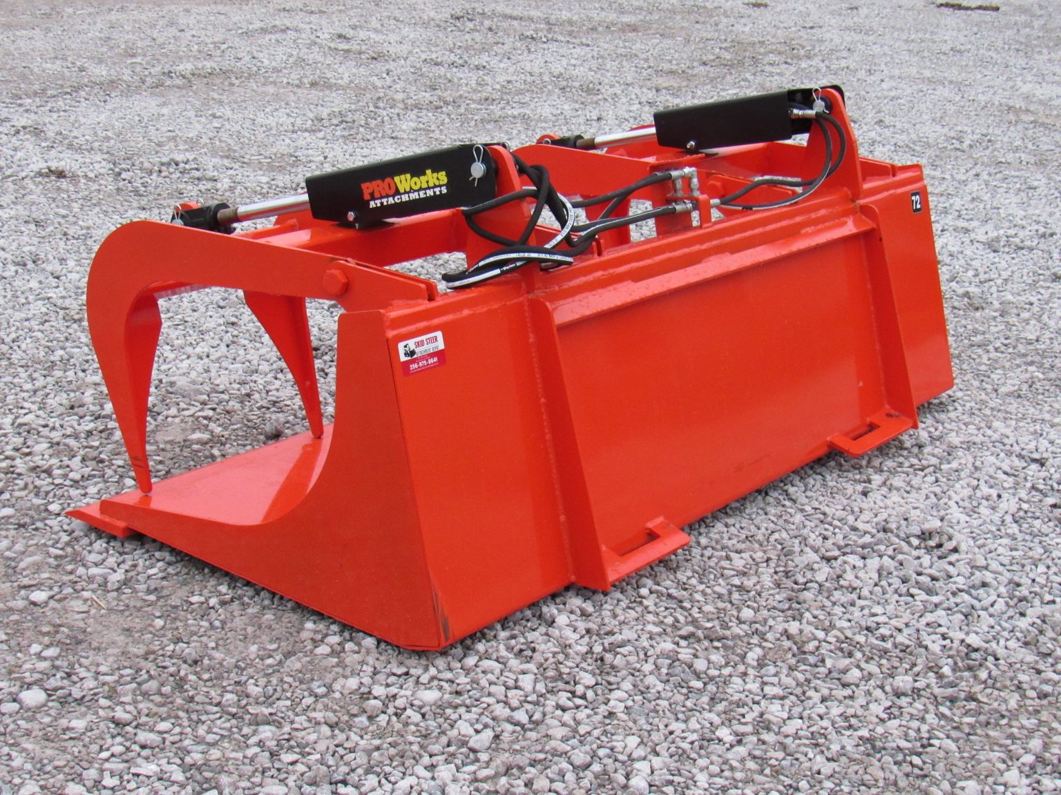 72″ Compact Tractor Dual Cylinder Solid Bottom Bucket Grapple Fits Skid