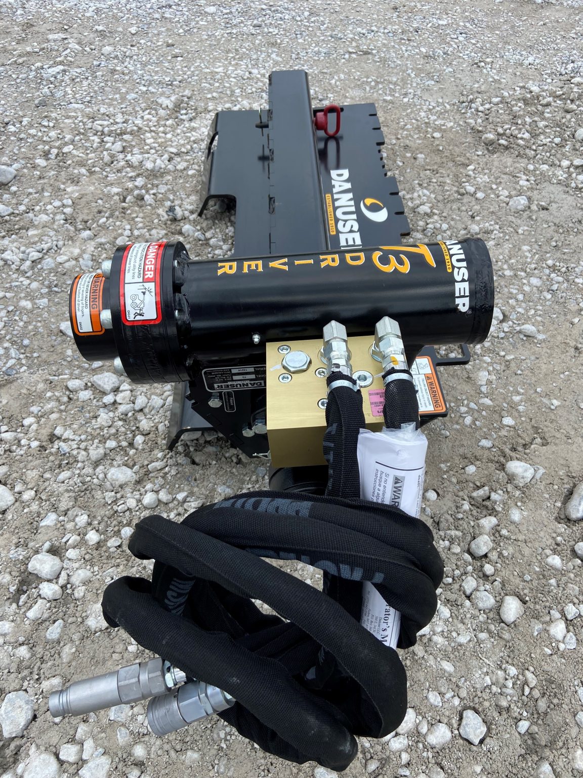 Danuser Offset T3 Tee Post Driver 3″ Diameter Fits Skid Steer Quick