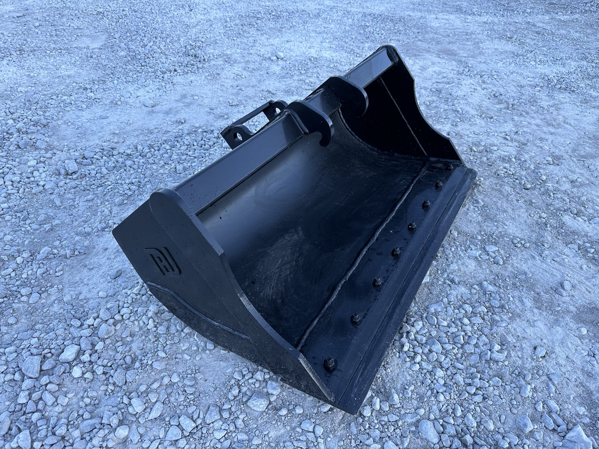 48″ Ditching Excavator Bucket with BOE Fits Bobcat XChange for 10,000