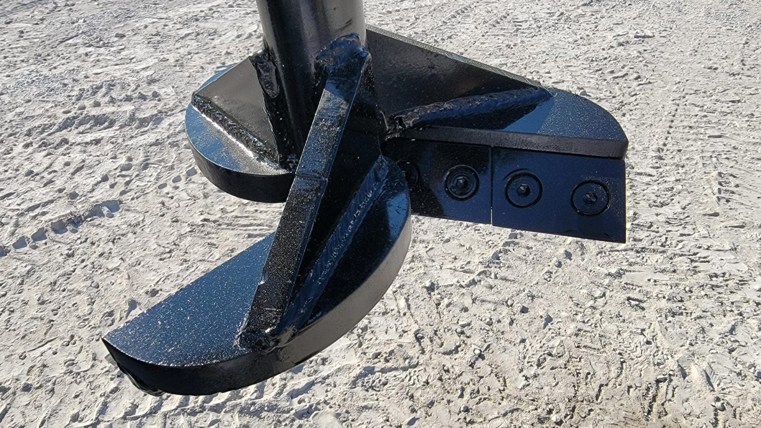 Danuser 16″ Hex Stump Auger Planer With Steel Cutting Blades and Pilot