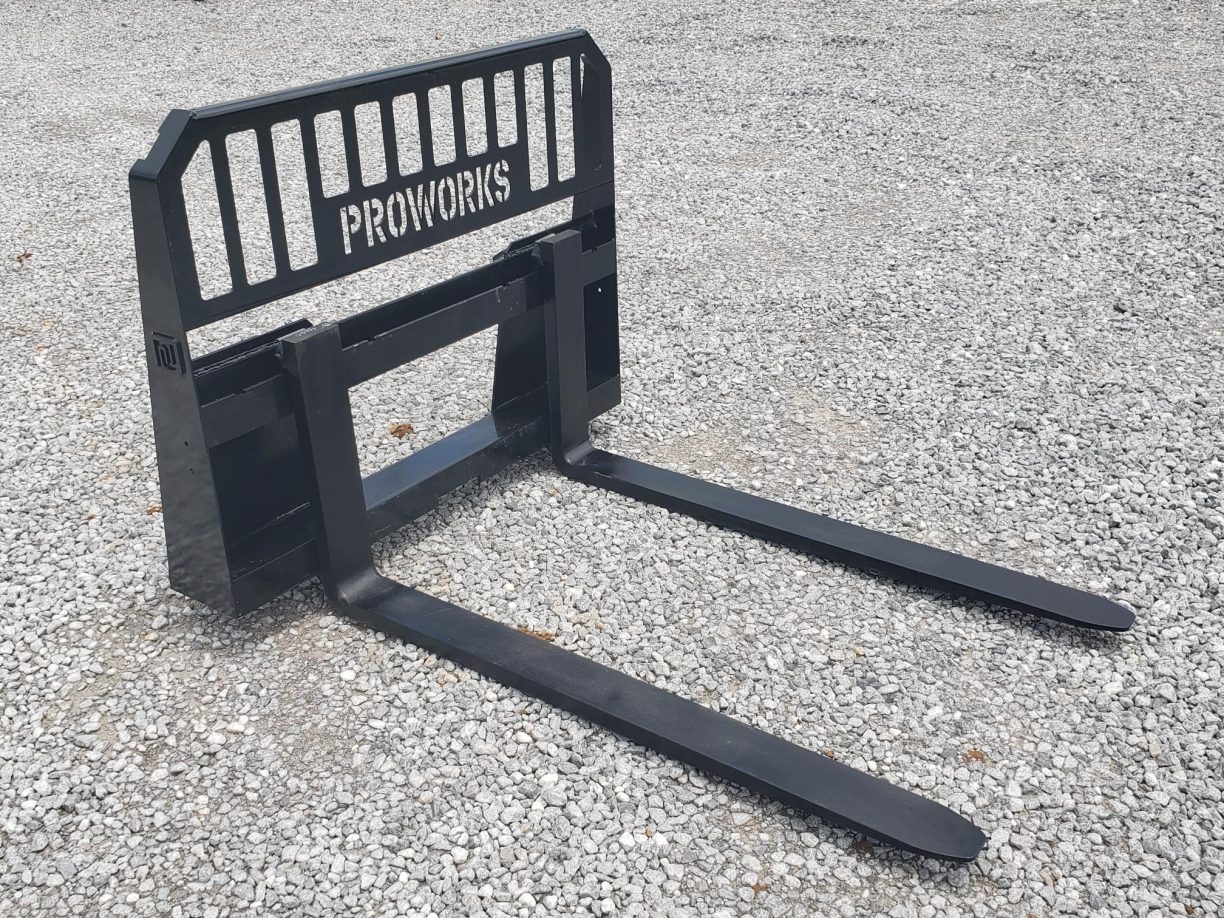 Heavy Duty Pallet Fork Frame with 48″ 4,000 Pound Pallet Forks Fits
