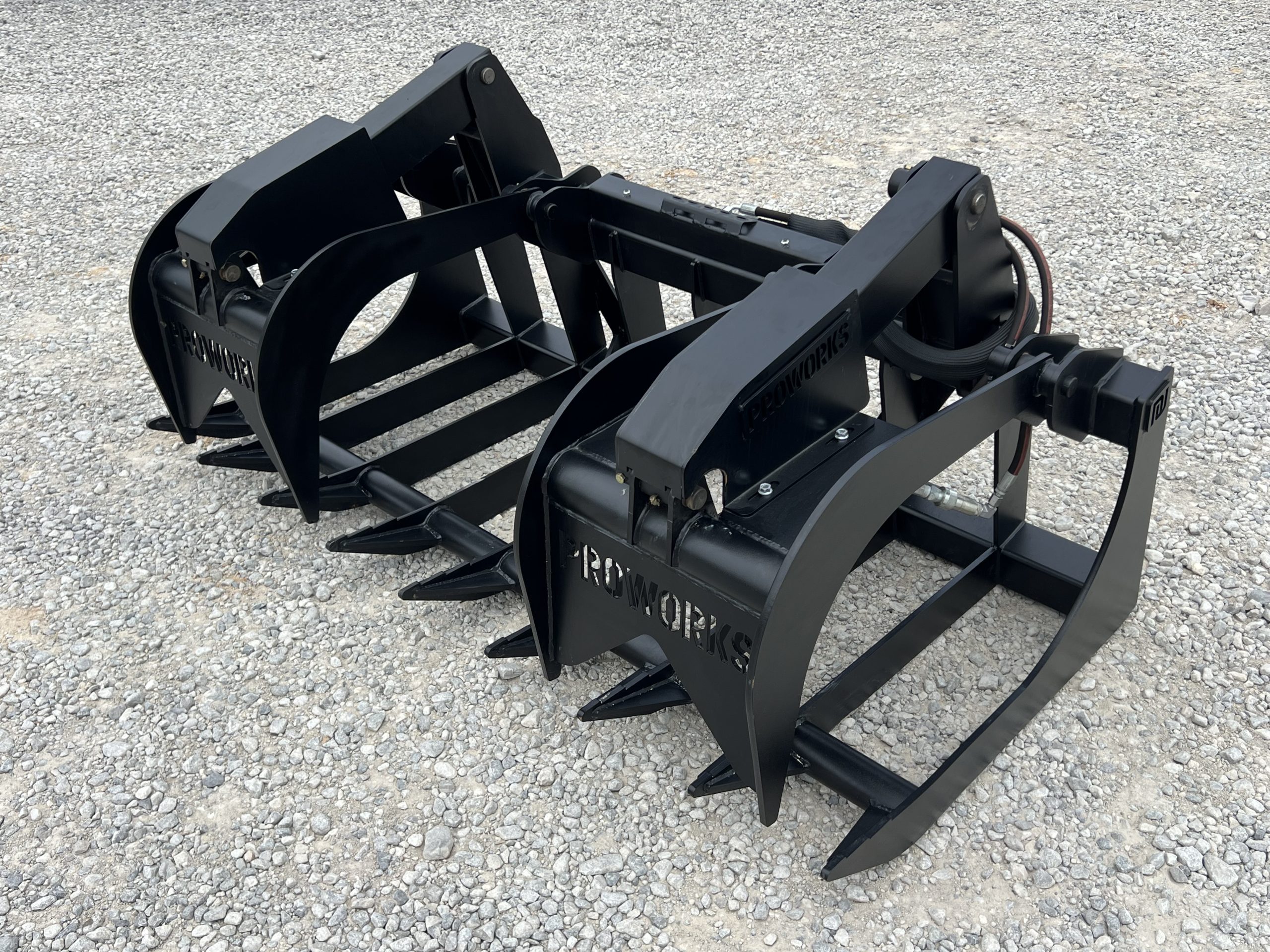 72" Heavy Duty Dual Cylinder Root Bucket Grapple Attachment Fits Euro Global Quicke Loader - Image 2
