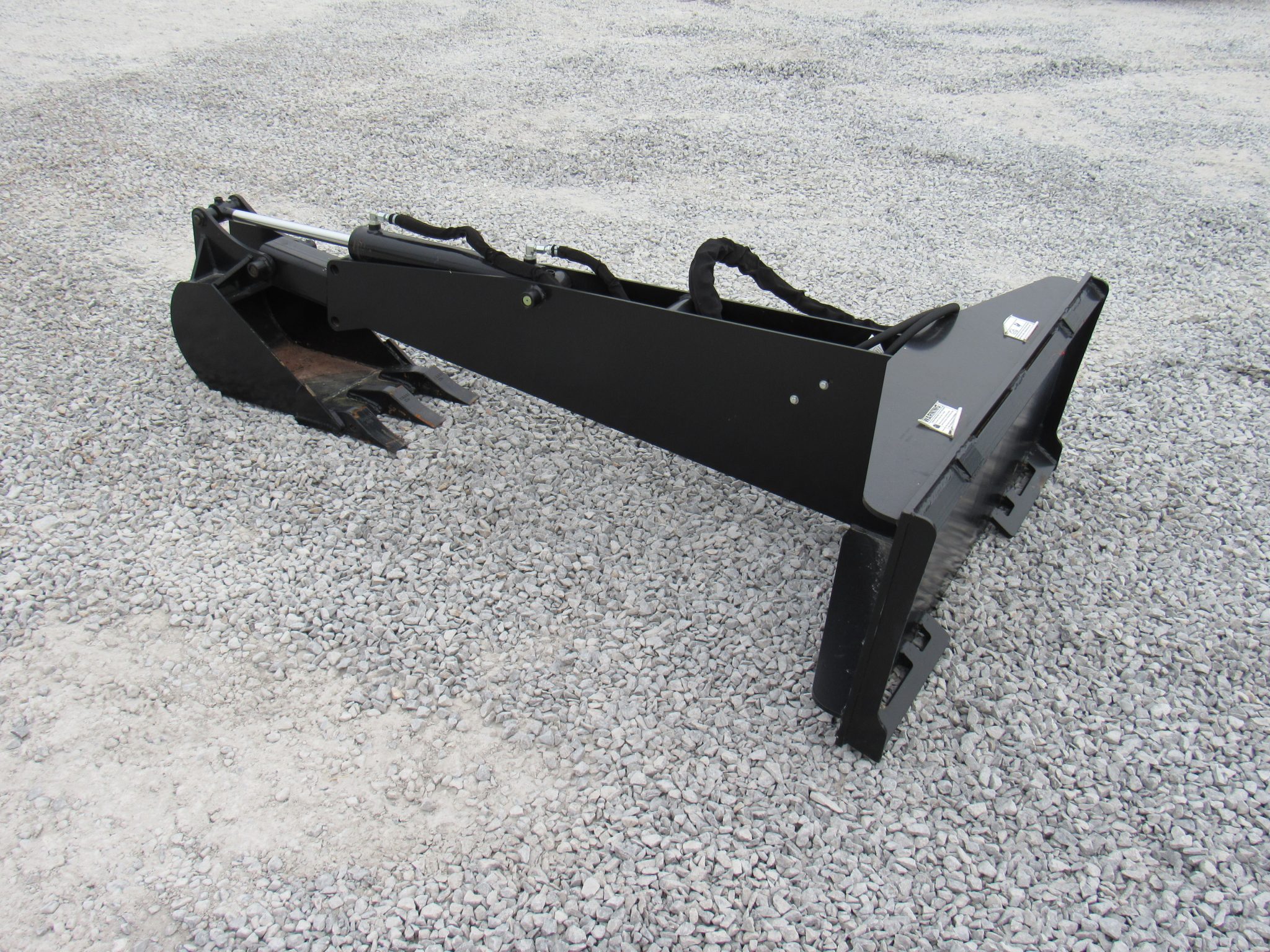 Stiff Arm Backhoe Attachment with 12″ Tooth Trench Bucket Fits Skid