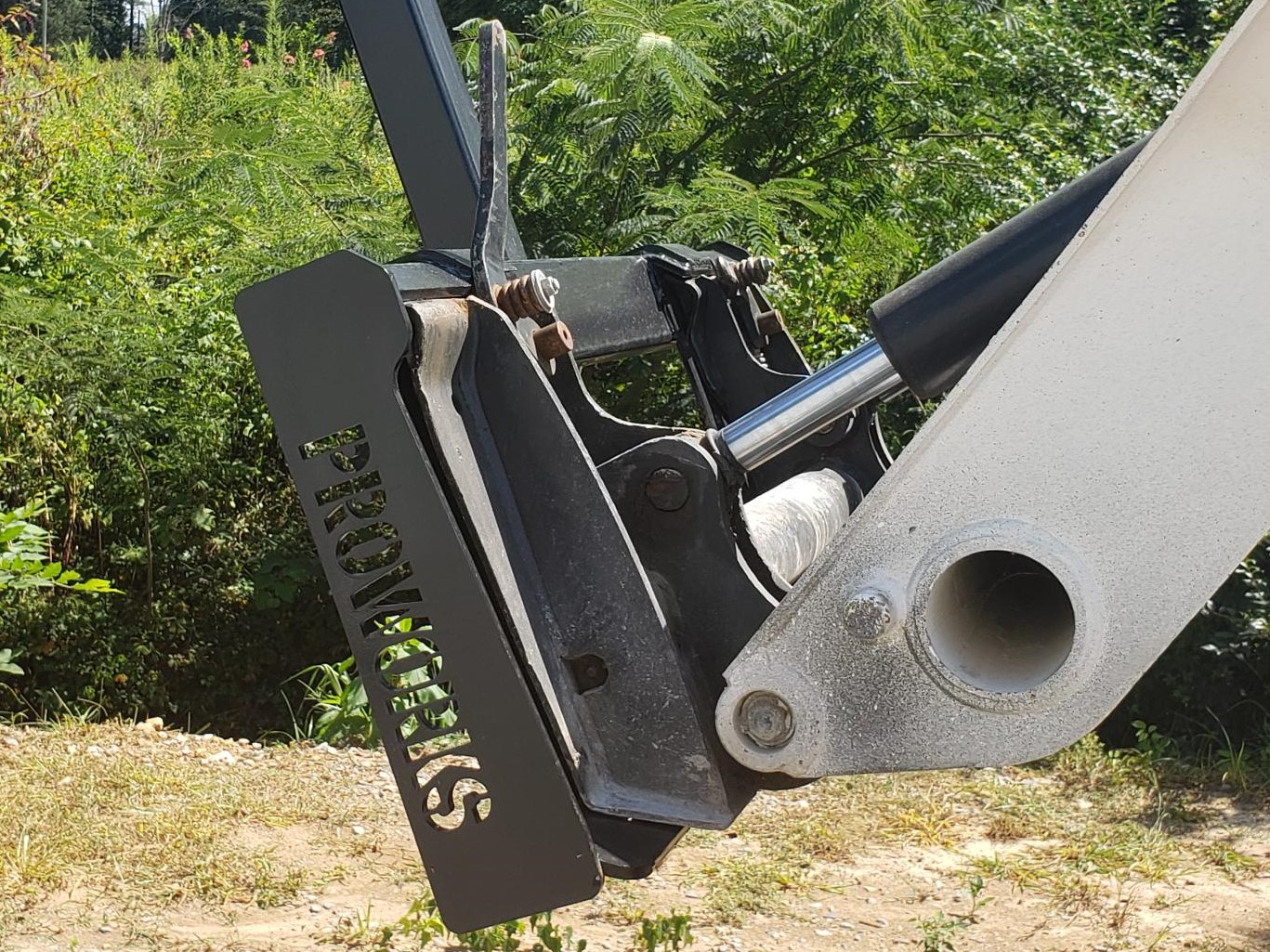 PROWORKS 18′ Manual Telescopic Boom Pole Skid Steer Quick Attach Skid