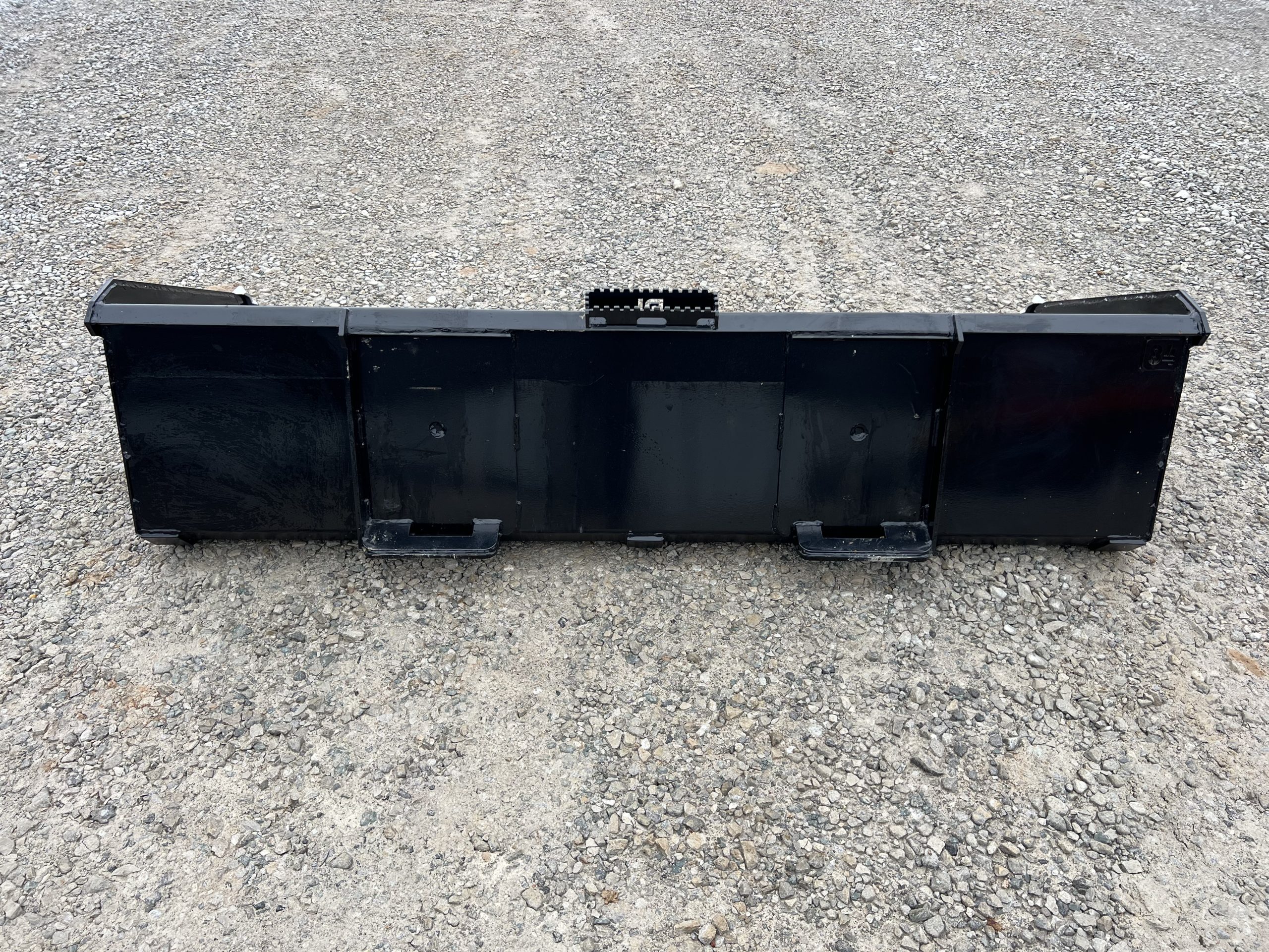 84" Severe Duty Low Profile Smooth Bucket with Bolt on Edge and Side Cutters Attachment Fits Skid Steer - Image 6