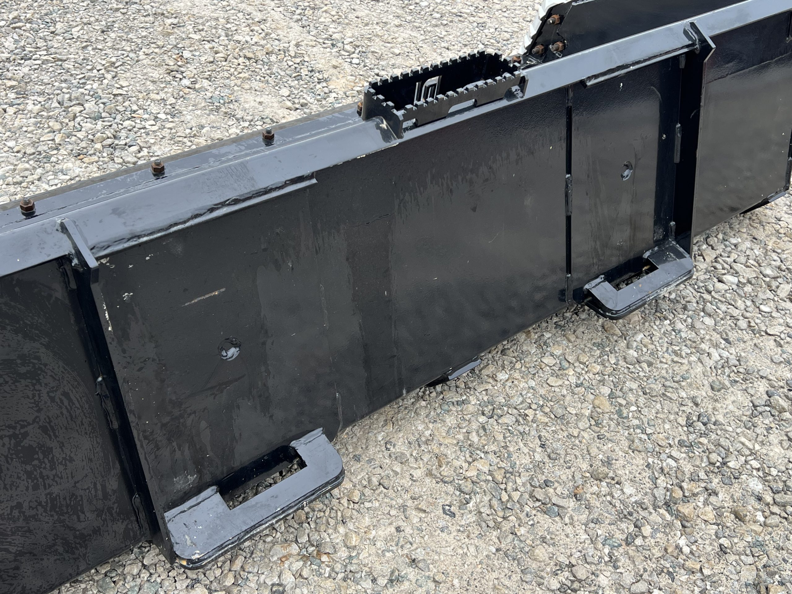 84" Severe Duty Low Profile Smooth Bucket with Bolt on Edge and Side Cutters Attachment Fits Skid Steer - Image 13