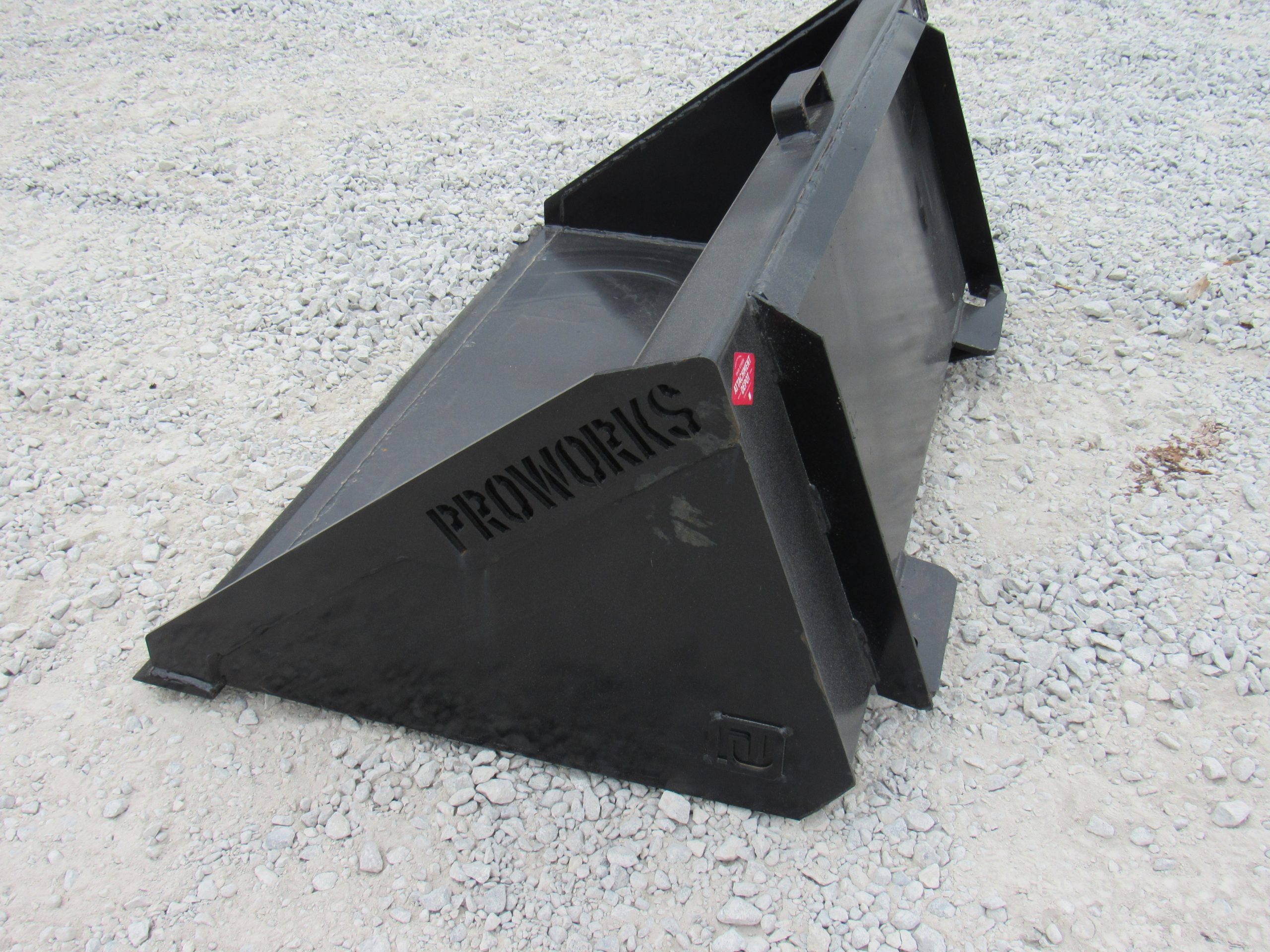PROWORKS 48 Low Profile Smooth Bucket Attachment Fits Bobcat MT MT50 