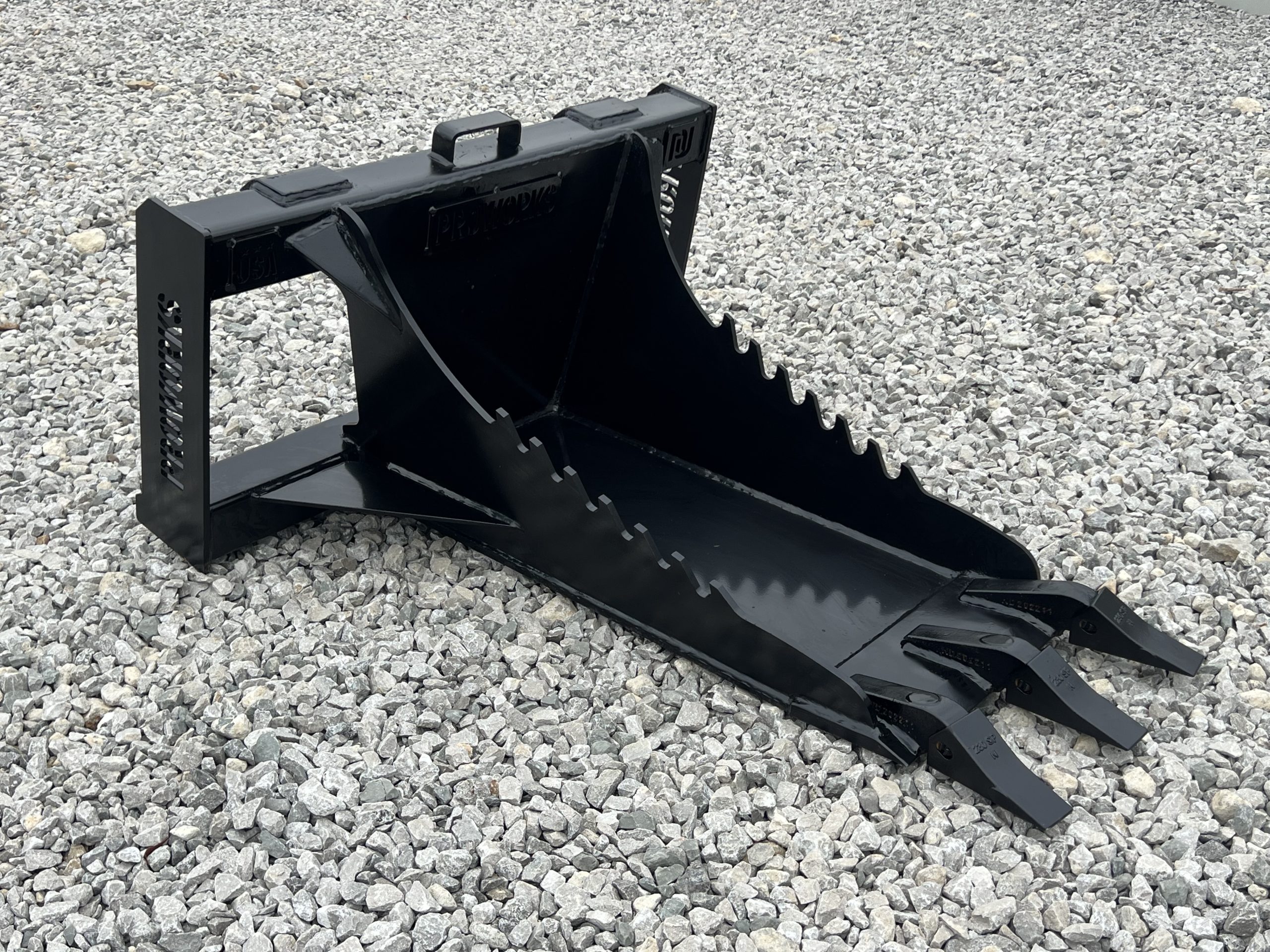 PROWORKS Stump Bucket Attachment Fits Bobcat MT100 MT55 453 463 S70 Mini Skid Steer - Image 4