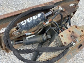 2009 Grouser 72" 1300 6 Way Dozer Blade Grading Attachment Fits Skid Steer - Image 9