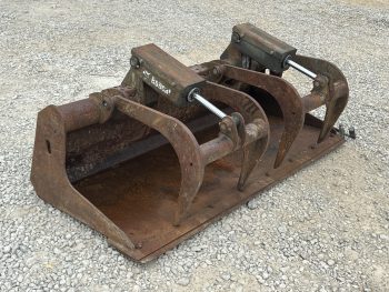 2017 Bobcat 74" Solid Bottom Industrial Scrap Grapple Attachment Fits Skid Steer - Image 3