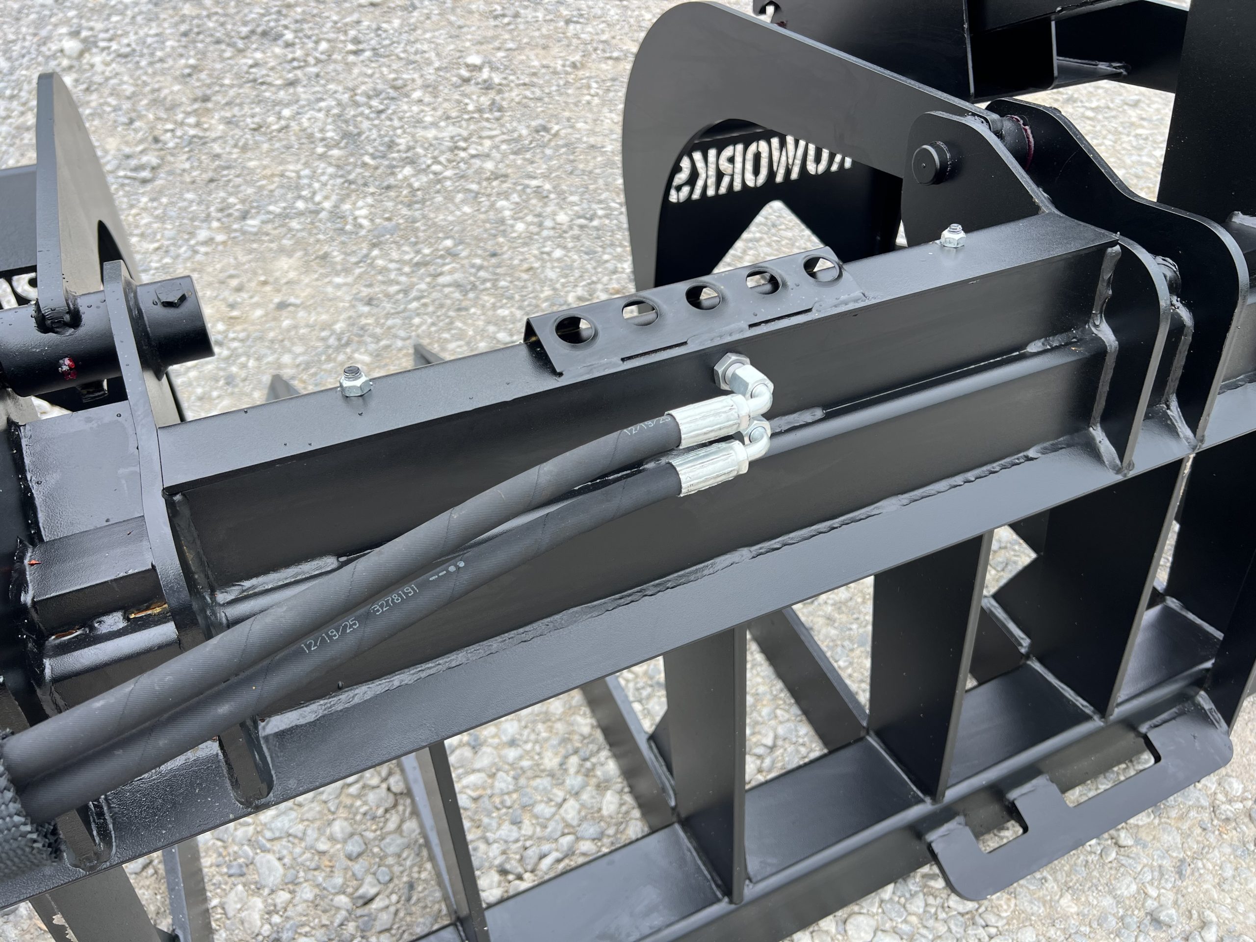 84″ Extreme Duty Root Rake Grapple Attachment Fits Skid Steer Quick Attach - Image 13