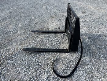 48" Hydraulic Pallet Forks Fork Positioner Fits Skid Steer Tractor Quick Attach - Image 8