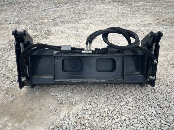 48" 4-IN-1 Multi Purpose Smooth Bucket Attachment Fits Mini Skid Steer Universal - Image 6
