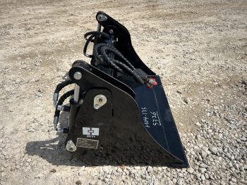 39" 4-IN-1 Multi Purpose Smooth Bucket Attachment Fits Mini Skid Steer Universal - Image 4