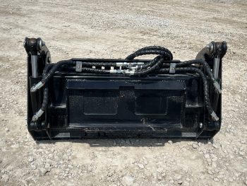 39" 4-IN-1 Multi Purpose Smooth Bucket Attachment Fits Mini Skid Steer Universal - Image 7