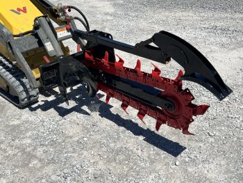 30" x 6" Trencher Attachment with Combo Chain Fits Mini Universal Skid Steer - Image 2