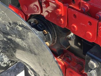 30" x 6" Trencher Attachment with Combo Chain Fits Mini Universal Skid Steer - Image 14