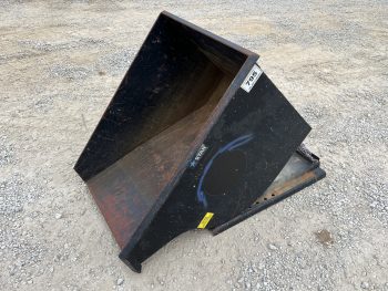 1-1/2 Yard Star Industries 1815 Self Dumping Forklift Hopper 6,000 lb Capacity - Image 14