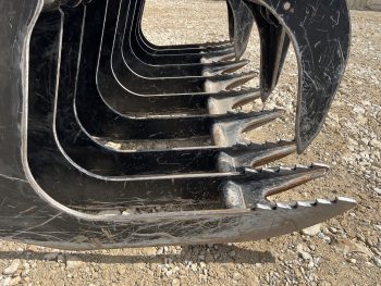 2023 80" RG3080 Root Rake Grapple Attachment Dual Cylinder Fits Kubota Skid Steer - Image 13